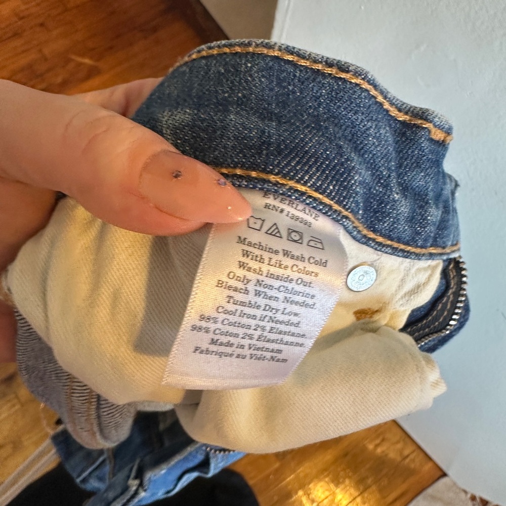 Everlane Classic Blue Women's Cropped Jeans - Picture 6 of 8